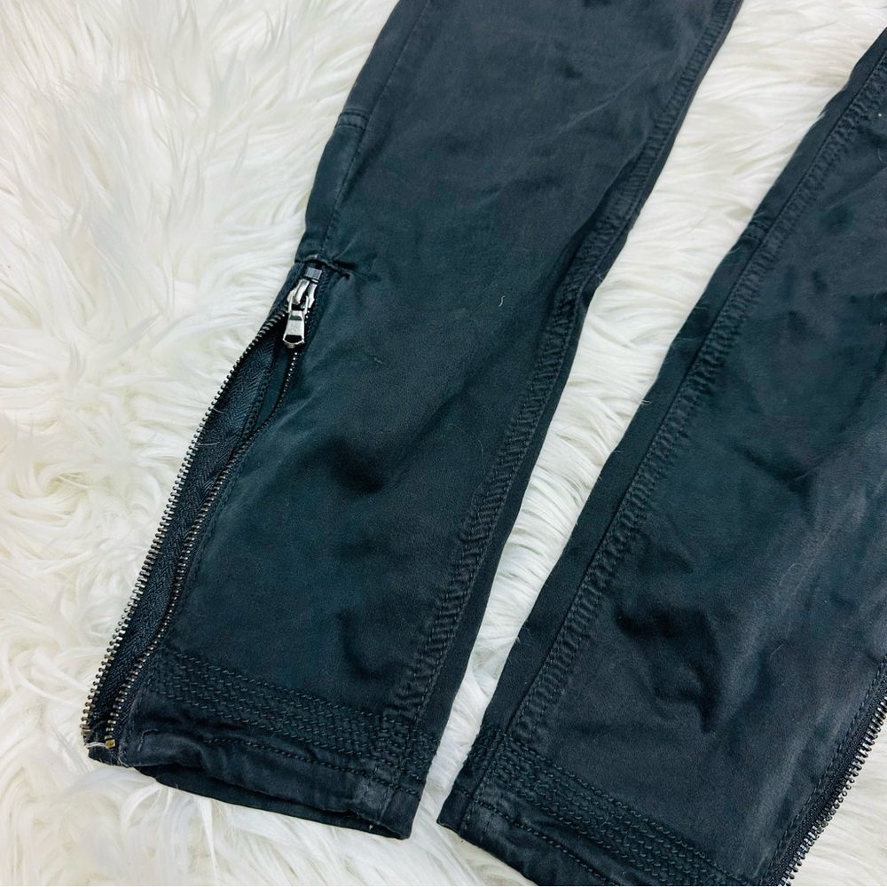 Blank NYC Black Cargo Skinny Pants - Picture 7 of 8